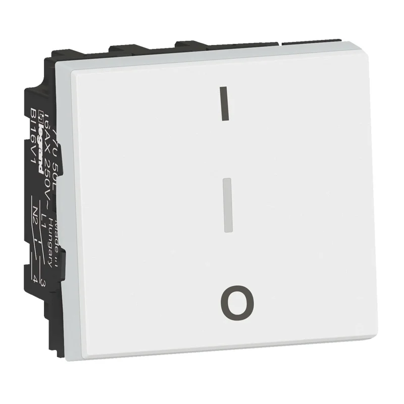 Legrand Двуполюсен ключ 10A I/O 2M Бял Easy-Led - Legrand Mosaic New 077050L