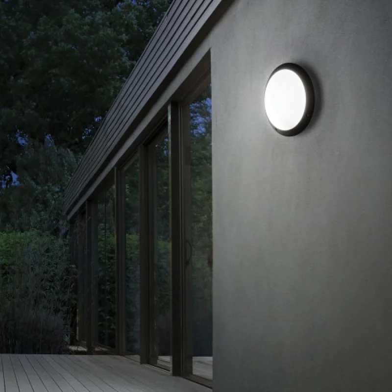 Lucia-1 AP1 NERO 096674 – Ideal Lux фасаден аплик в черен, 1X23W, IP66