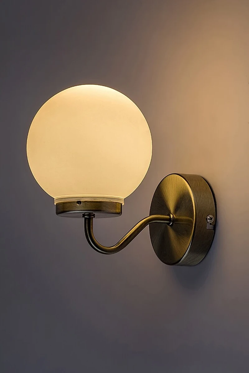 Togo – classic lamp for bathroom in white with opal glass, Ø130mm, E14, IP44