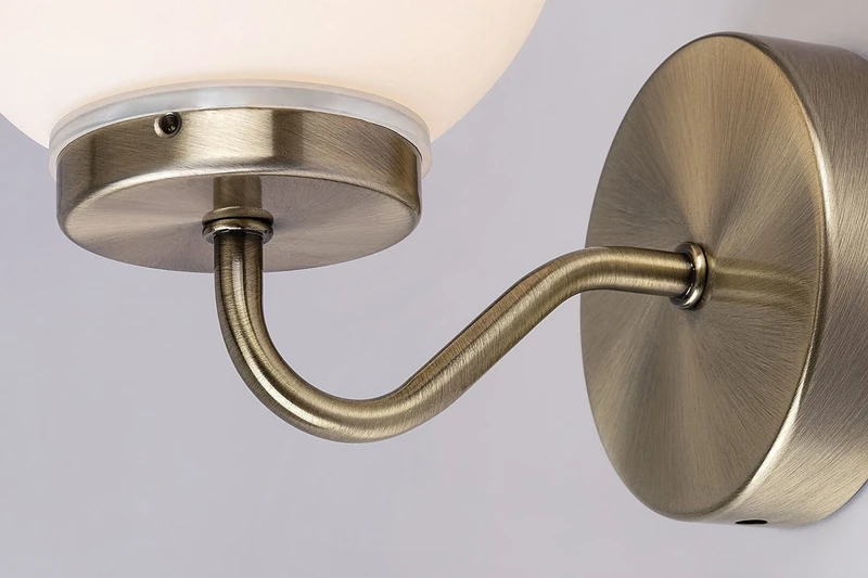Togo – classic lamp for bathroom in white with opal glass, Ø130mm, E14, IP44