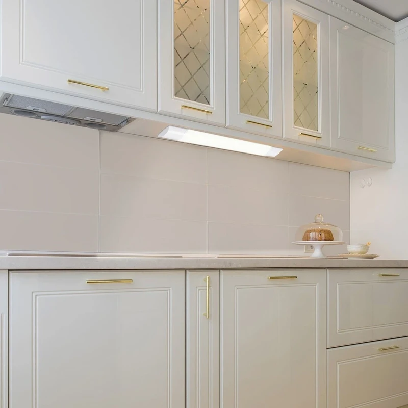 Batten Light – LED осветление за кухня в бяло, 300мм, 10W, 4000K