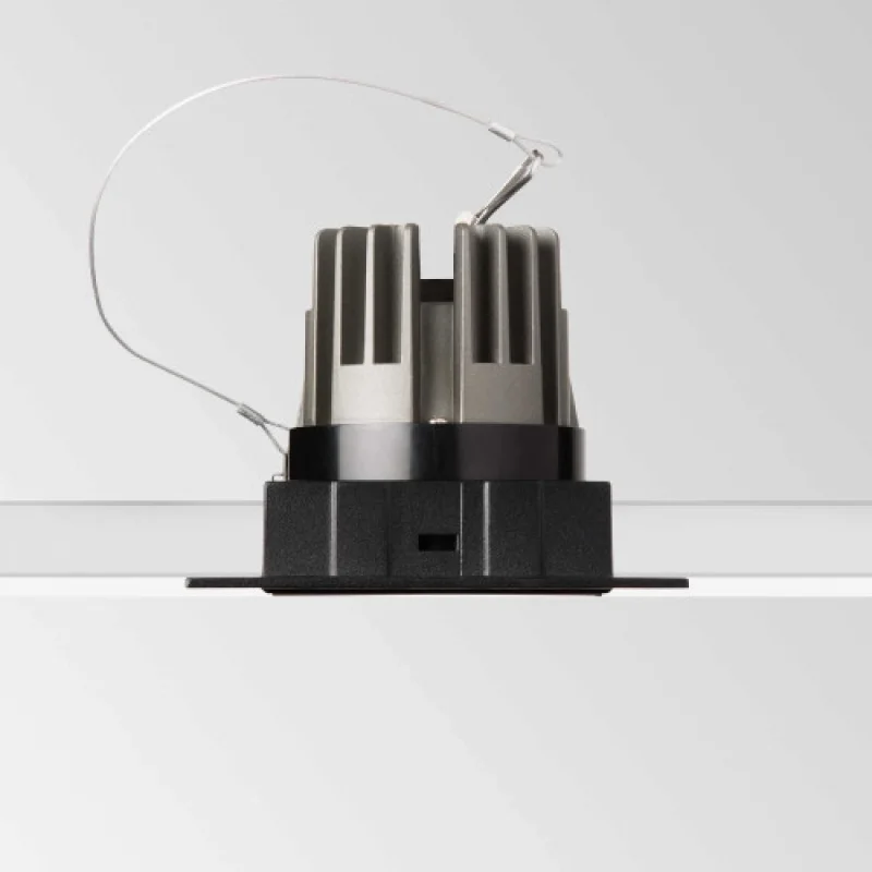 Game TRIMLESS SQ 319674 – Ideal Lux LED луна за вграждане в черен, 11W, 3000K, IP40