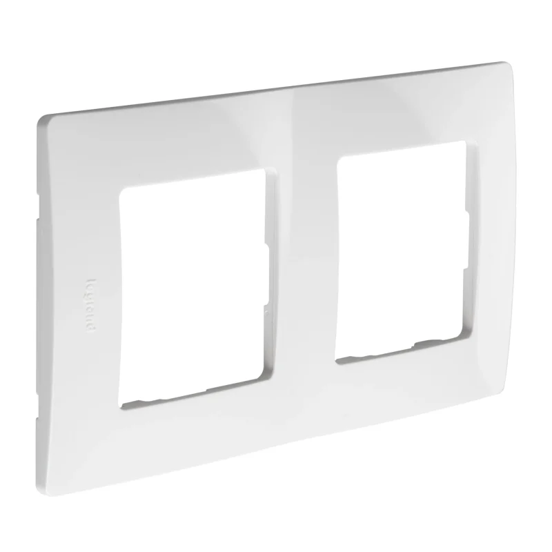 Legrand Рамка 2x2M Бял /блистер/ - Legrand Niloe 397869