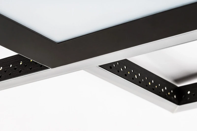 Casimir – LED плафон в черен мат с бял абажур, 570×570мм, 40W, 4000K