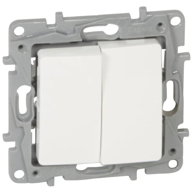 Legrand Ключ девиаторен 10A + бутон 6А Бял /до изчерпване/ - Legrand Niloe 664709