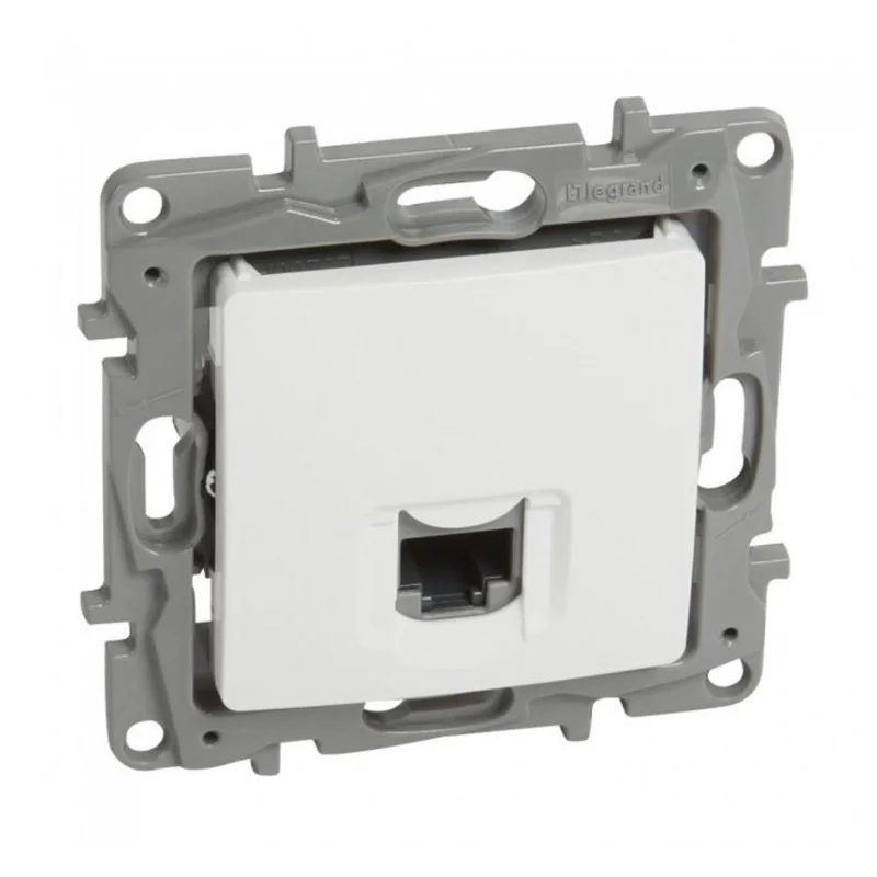 Legrand Outlet 1xRJ45 Cat. 6 UTP White /while stocks last/ - Legrand Niloe 664773