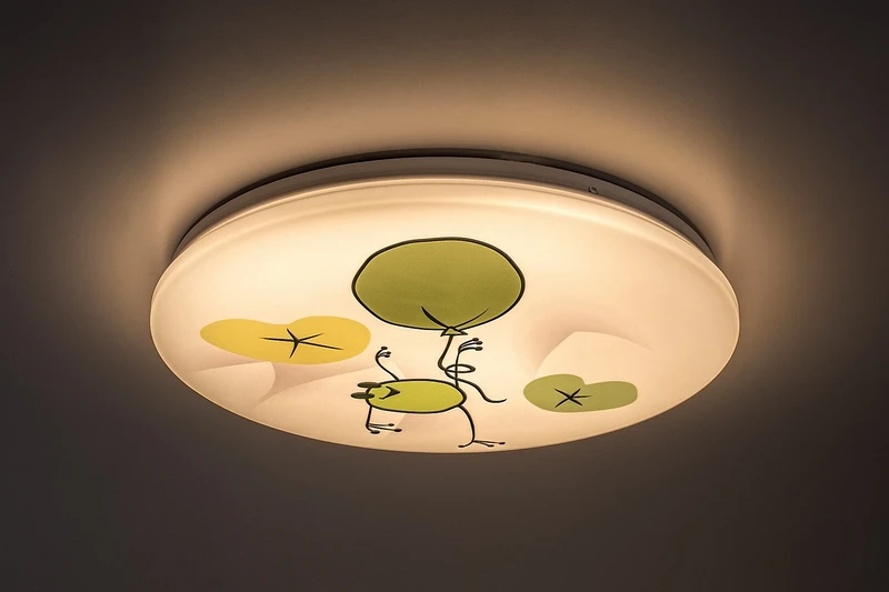 Froggo – LED детски плафон в бяло с многоцветен абажур, Ø375мм, 24W, 3000K