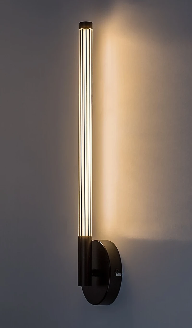 Nivaro – LED wall light in black with white acrylic shade, 520mm, 6W, 3000K