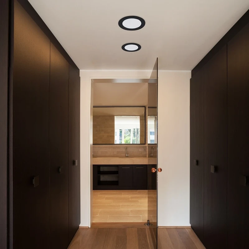 Shaun2 – LED вградено осветление в черно/бяло, Ø220мм, 18W, 4000K