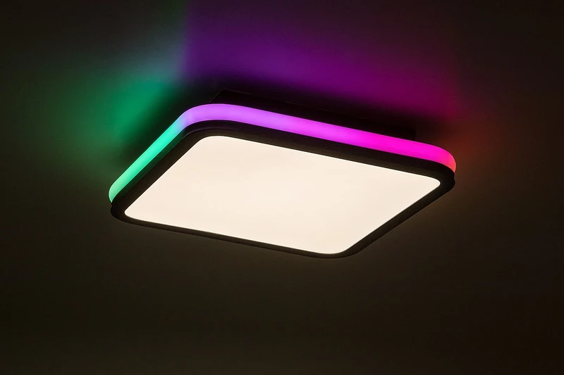 Serkan – LED плафон с RGB в черно/бяло, 350×350мм, 43W, 3000-6500K