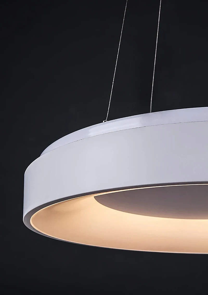 Ceilo – LED pendant in white with remote, Ø480mm, 38W, 3000-6500K