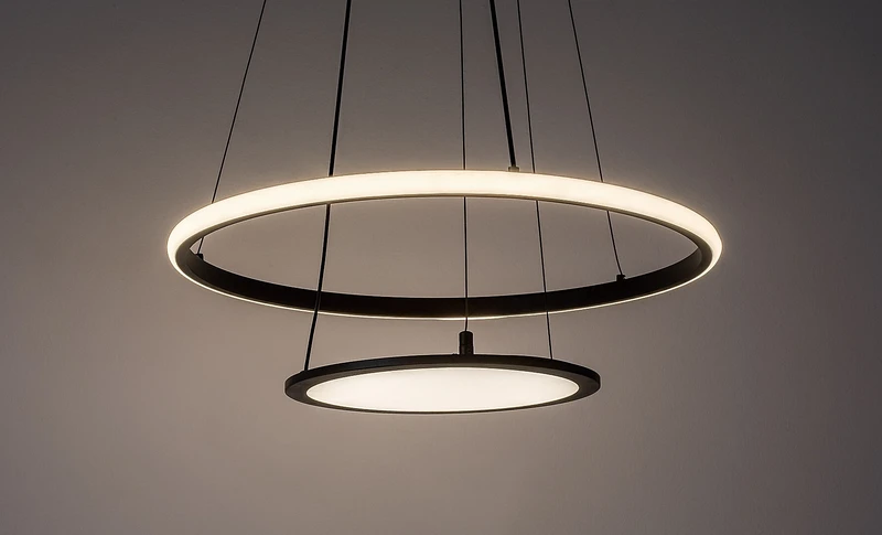 Jasero – LED pendant with adjustable light in black/white, Ø510mm, 42W, 3000-6500K