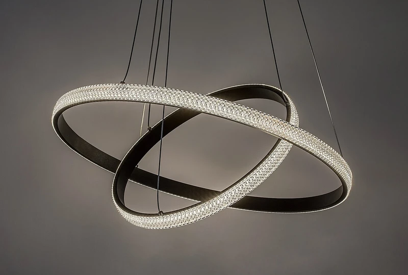 Grete – LED пендел с два ринга в черно/бяло, Ø600мм, 60W, 3000K