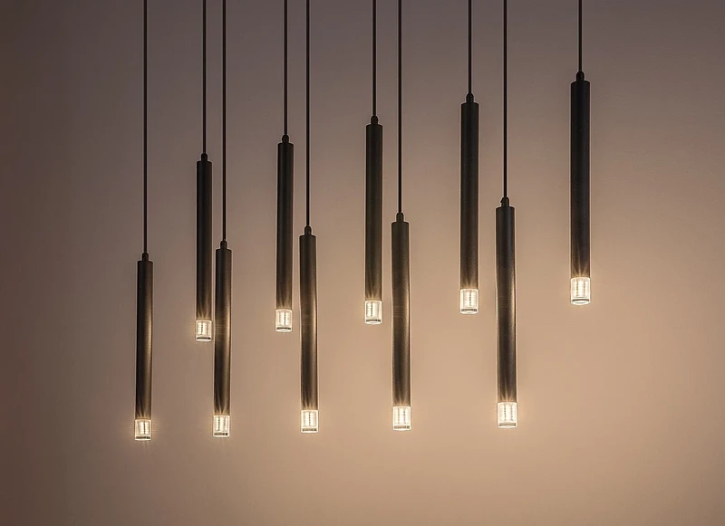 Ramira – модерен LED пендел в черно с прозрачни абажури, 960мм, 10×G9