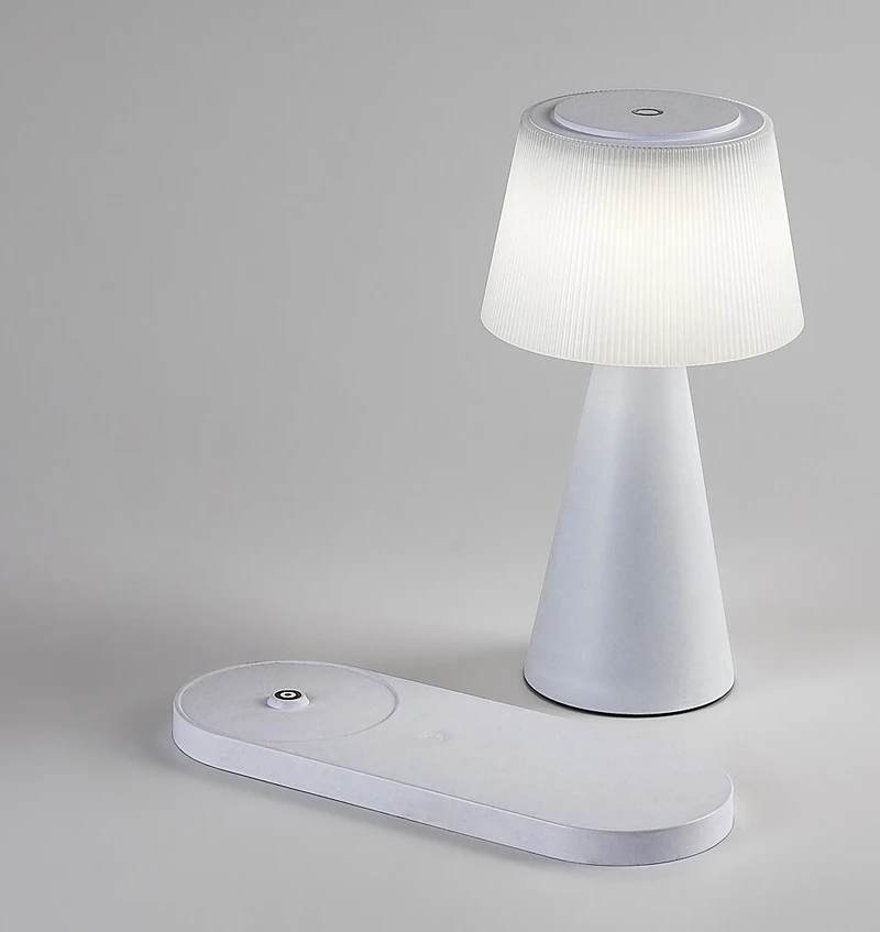 Zavier – LED настолна лампа в бяло с тъч димиране, Ø130мм, 5W, 3000-5000K