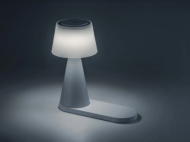 Zavier – LED настолна лампа в бяло с тъч димиране, Ø130мм, 5W, 3000-5000K