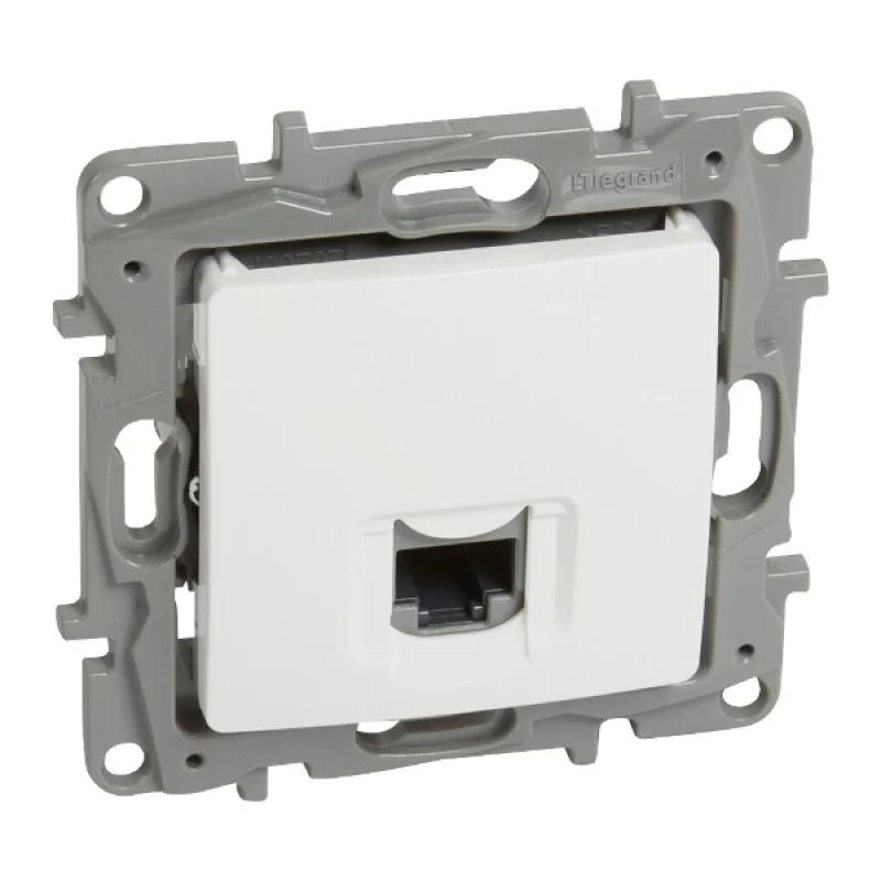 Розетка 1xRJ45 Cat. 5e UTP Бял - Legrand Niloe 764571