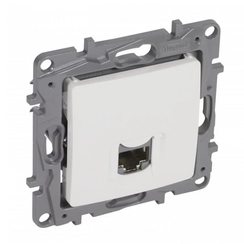 Legrand Outlet 1xRJ45 Cat. 6 STP White - Legrand Niloe 764575
