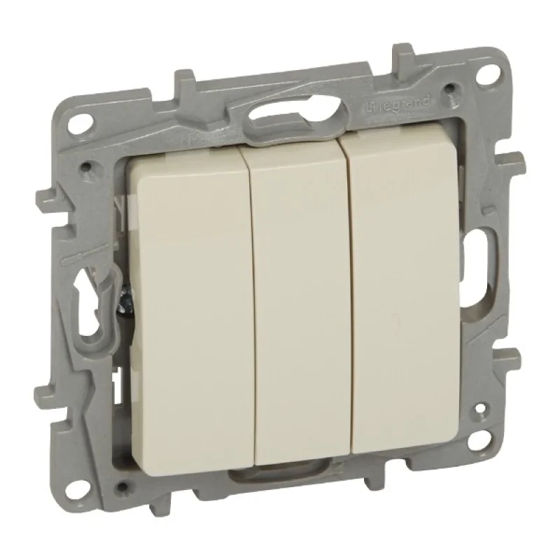 Switch triple 10A Cream - Legrand Niloe 764603