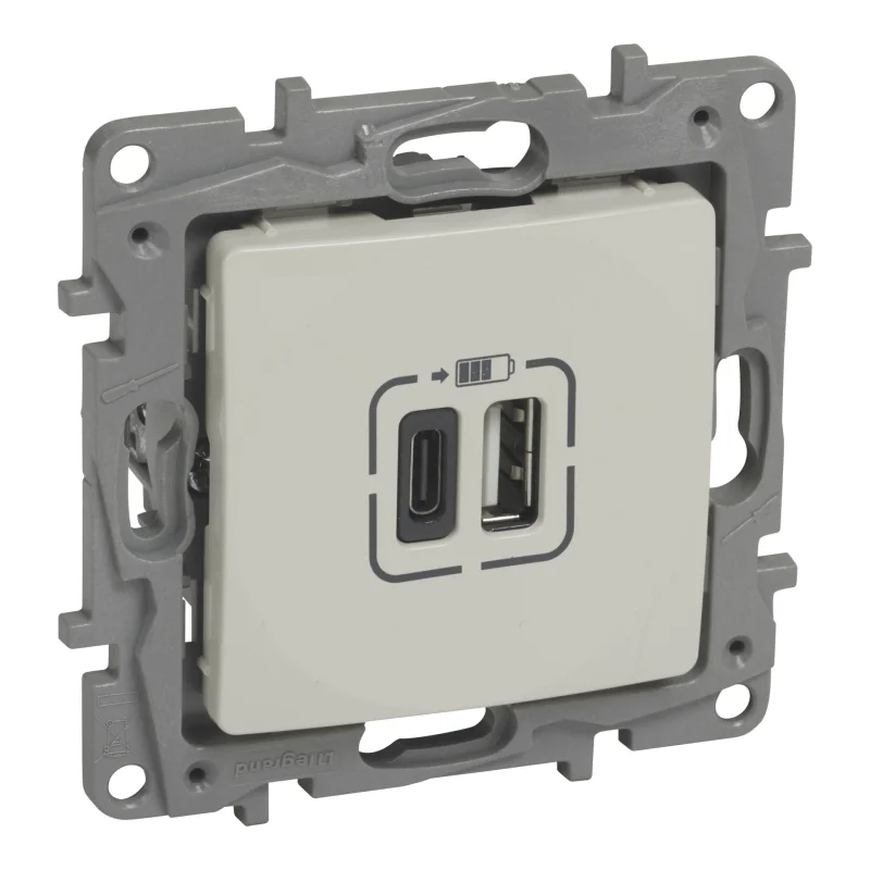 Legrand Outlet 2xUSB for charging type A+C 5V 3A 15W Cream - Legrand Niloe 764697