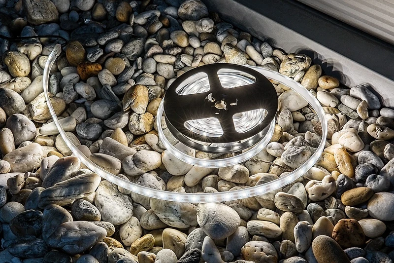 Ansoo – solar LED string light in white, 3000mm, 0.26W, 3000K, IP44