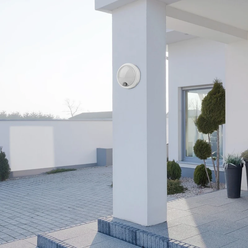 Hitura – LED стенна лампа за външен монтаж в черно/бяло, Ø180мм, 15W, 4000K, IP54