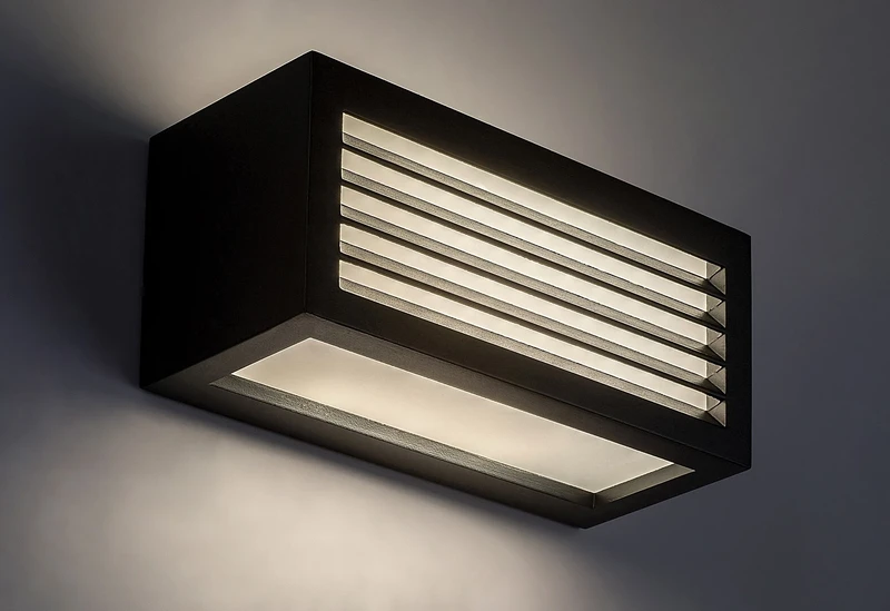 Lublin – LED външна стенна лампа в черно, 250×110мм, 10W, 4000K, IP54