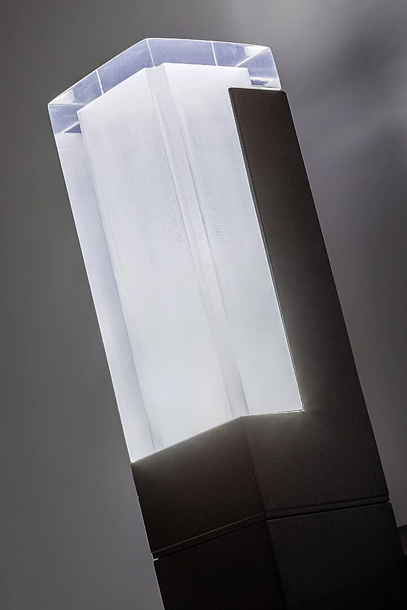Darvas – LED външна стенна лампа в черно, 65×280мм, 7W, 2700/4000/6000K, IP54