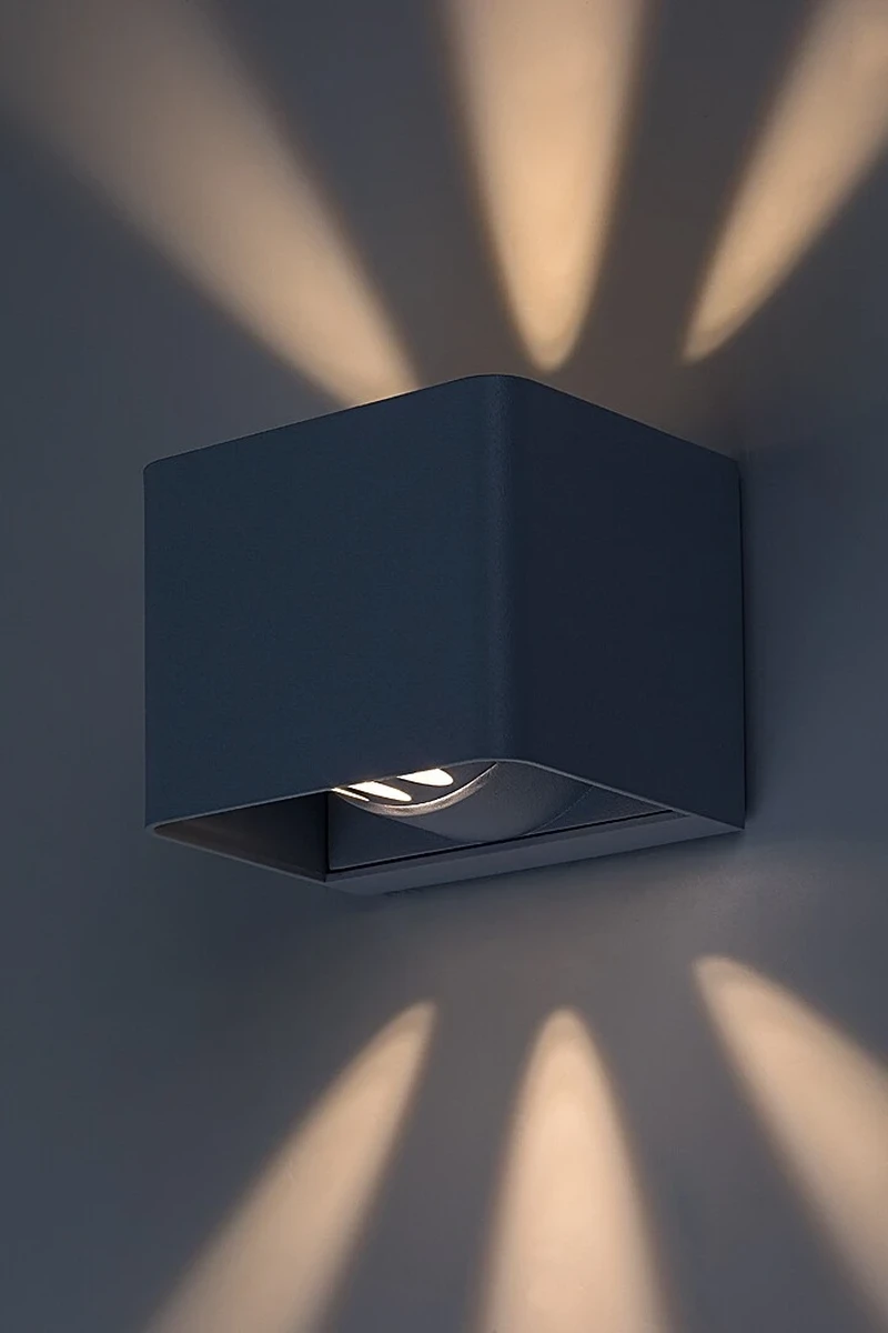 Hallstatt – LED външна стенна лампа в сиво с прозрачно стъкло, 100×80мм, 10W, 3000K
