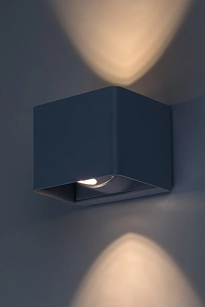Hallstatt – LED външна стенна лампа в сиво с прозрачно стъкло, 100×80мм, 10W, 3000K