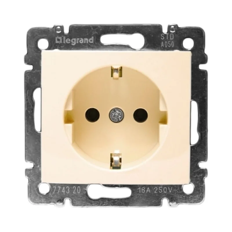 Legrand Schuko socket with protection for children Cream - Legrand Valena 774321