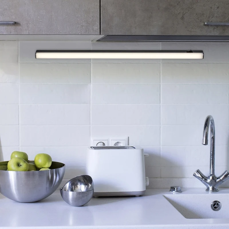 Greg – LED осветление за кухня в черно/бяло, 885мм, 13W, 4000K