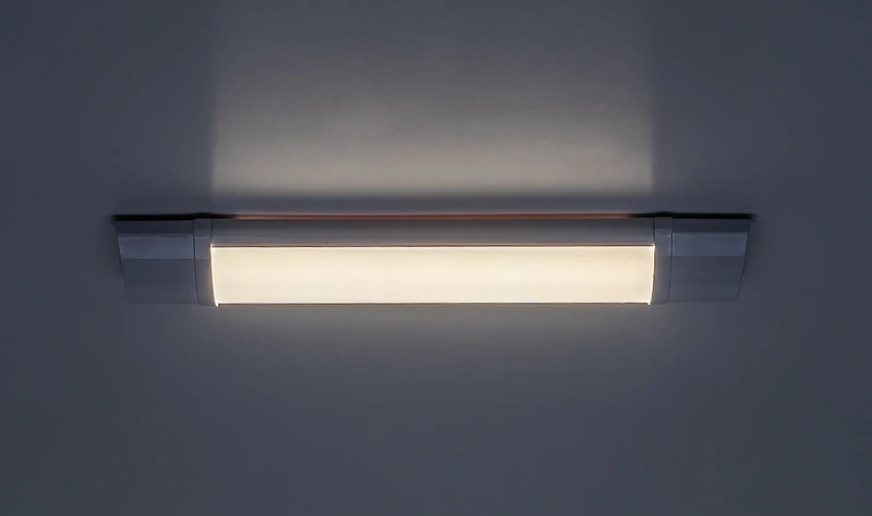 Batten light2