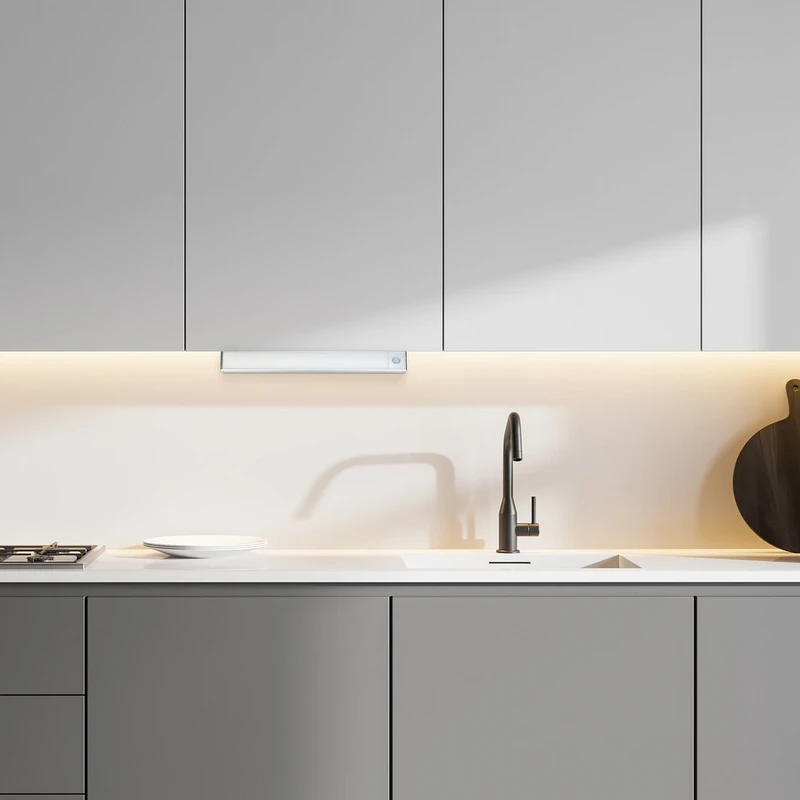 Ivanna – LED кухненско осветление в сребристо/бяло, 300×40мм, 2W, 4000K