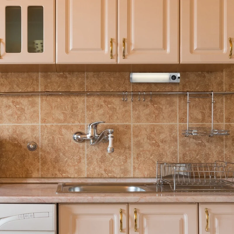 Soft 2E – LED lighting for kitchen in silver aluminium, 450mm, 5W, 4000K