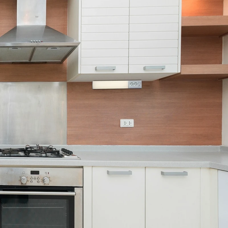 Bath 2E – LED lighting for kitchen in white, 500mm, 10W, 4000K