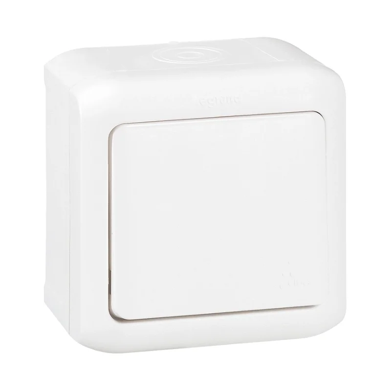 Intermediate switch IP44 White - Legrand Forix 782365