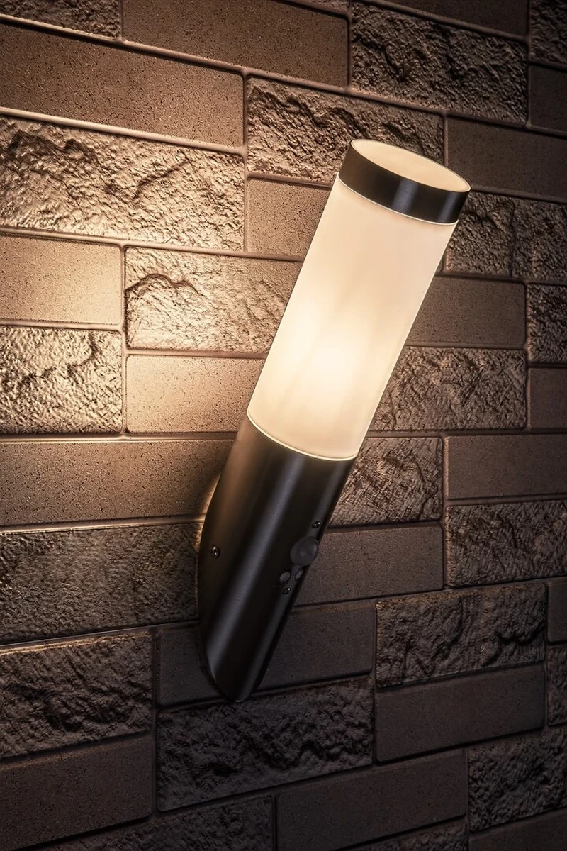 Inox torch – модерна външна стенна лампа в сатениран хром, Ø76мм, 1×E27, IP44