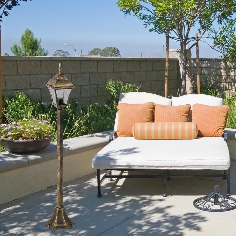 Toscana – classic garden lamp in antique gold, Ø205mm, IP43, 1×E27