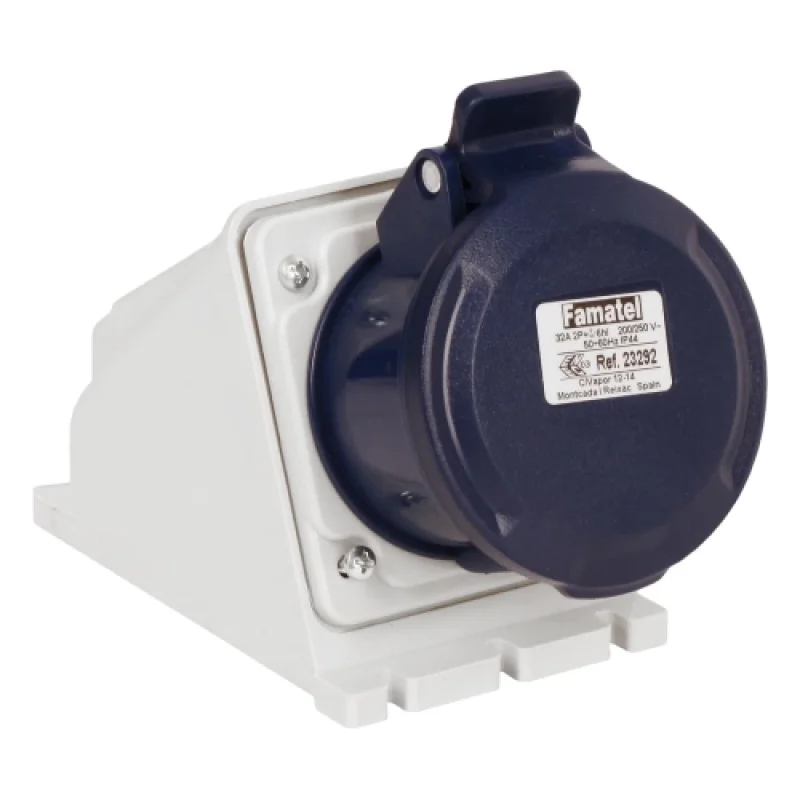 Контакт открит монтаж 2P+E 32A 230V IP44 - Famatel SERIE 11 FR23292