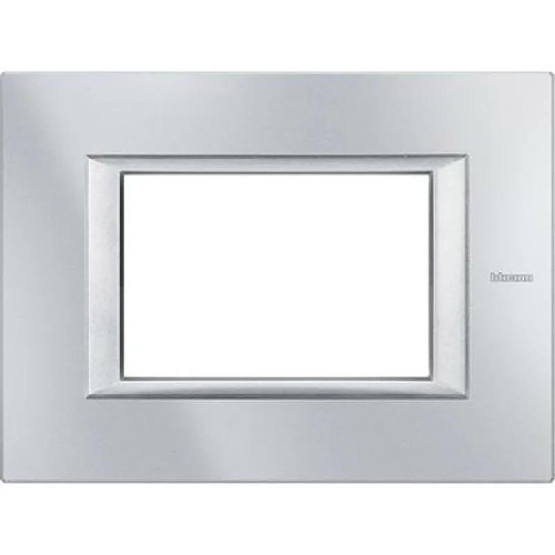 bticino Рамка 3М Rectangular Tech (HC) - bticino Axolute HA4803HC