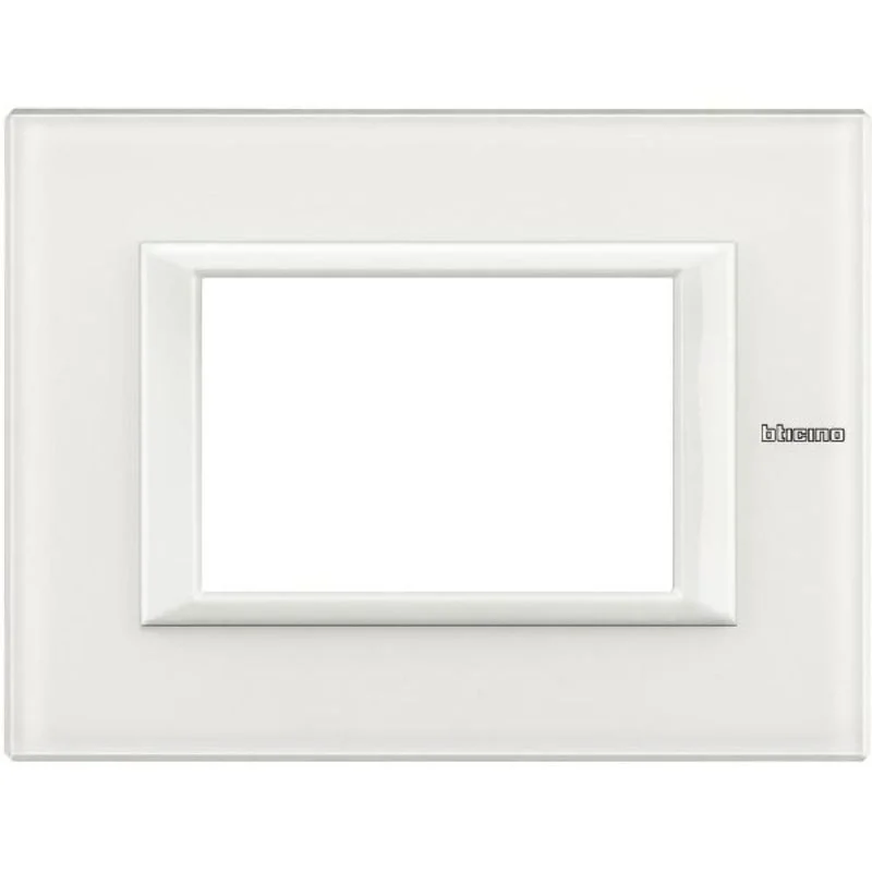 Рамка 3М Rectangular White glass (VBB) - bticino Axolute HA4803VBB