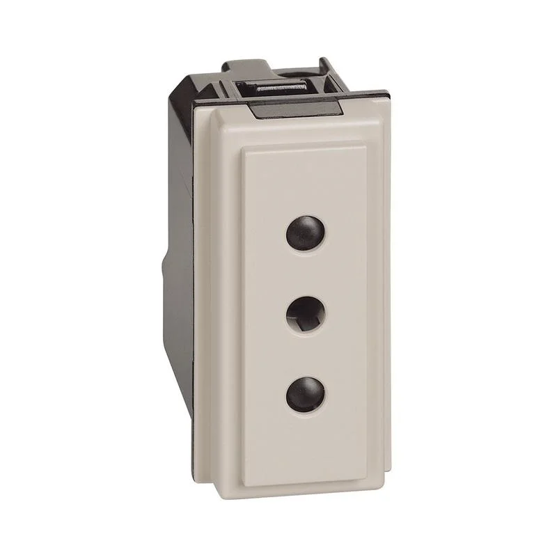 bticino Socket Italian standard 2P+E 10A 1M Cream - bticino Living Now KM4113