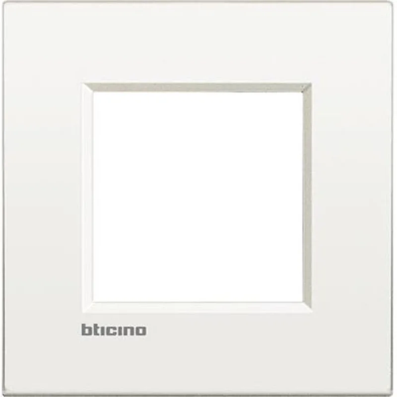 bticino Рамка 2М AIR Pure white (BN) - bticino Livinglight AIR LNC4802BN