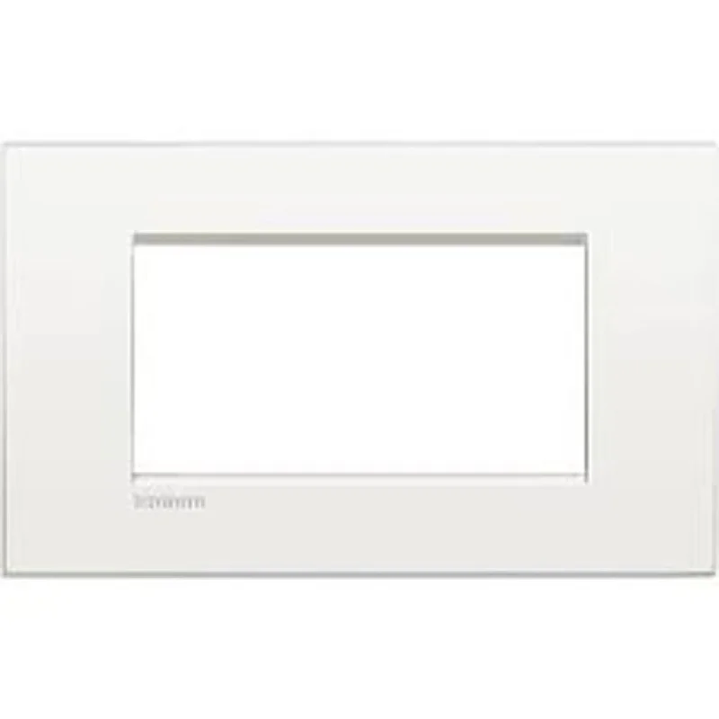 bticino Рамка 4М AIR Pure white (BN) - bticino Livinglight AIR LNC4804BN