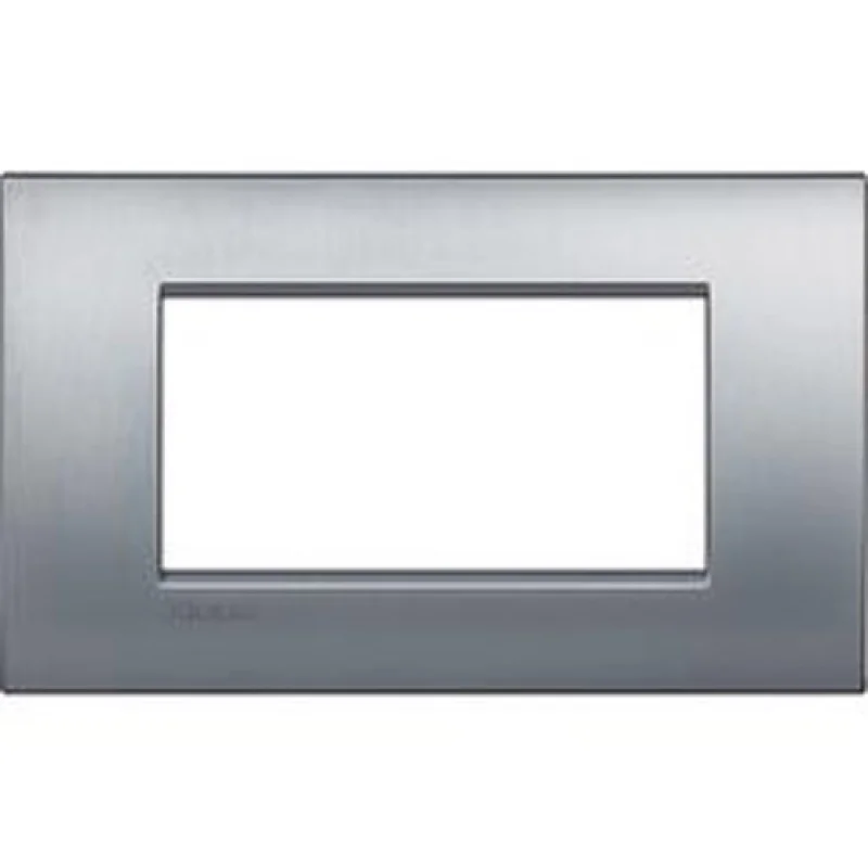 bticino Рамка 4М AIR Chrome (CRS) - bticino Livinglight AIR LNC4804CRS