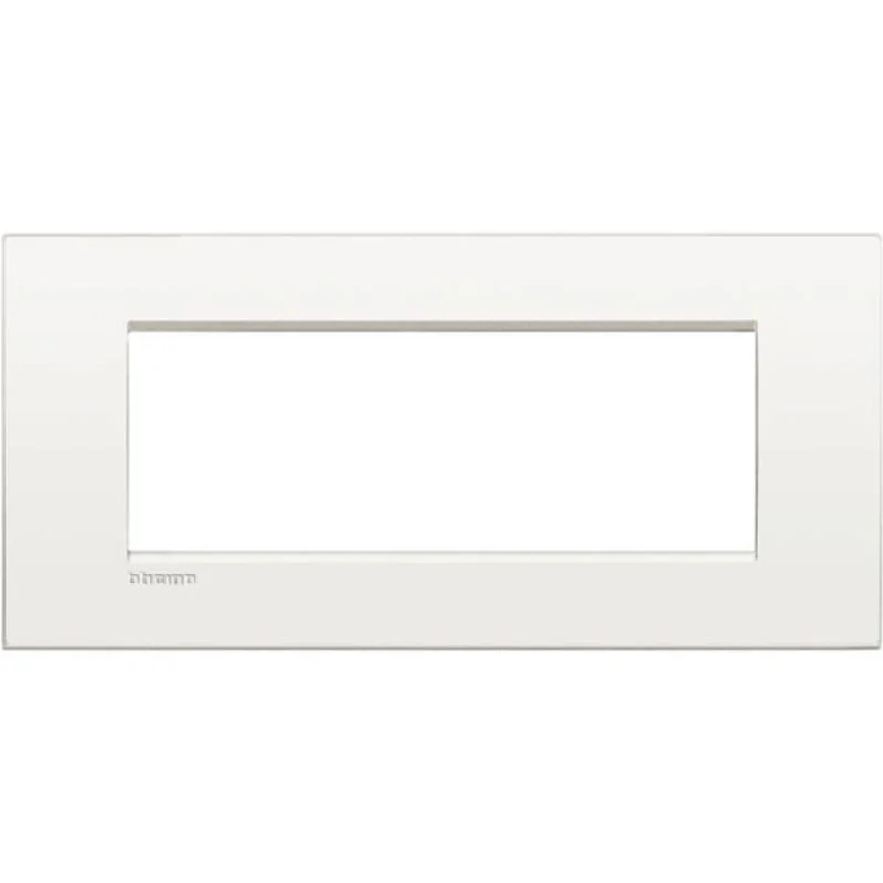 bticino Рамка 7М AIR Pure white (BN) - bticino Livinglight AIR LNC4807BN
