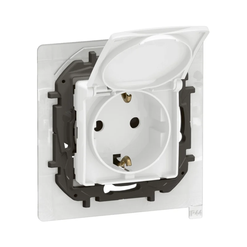 Legrand Контакт Шуко 2P+E 16A с капак IP44 детска защита и автоматични клеми Бял - Legrand Niloe New NP3128WH