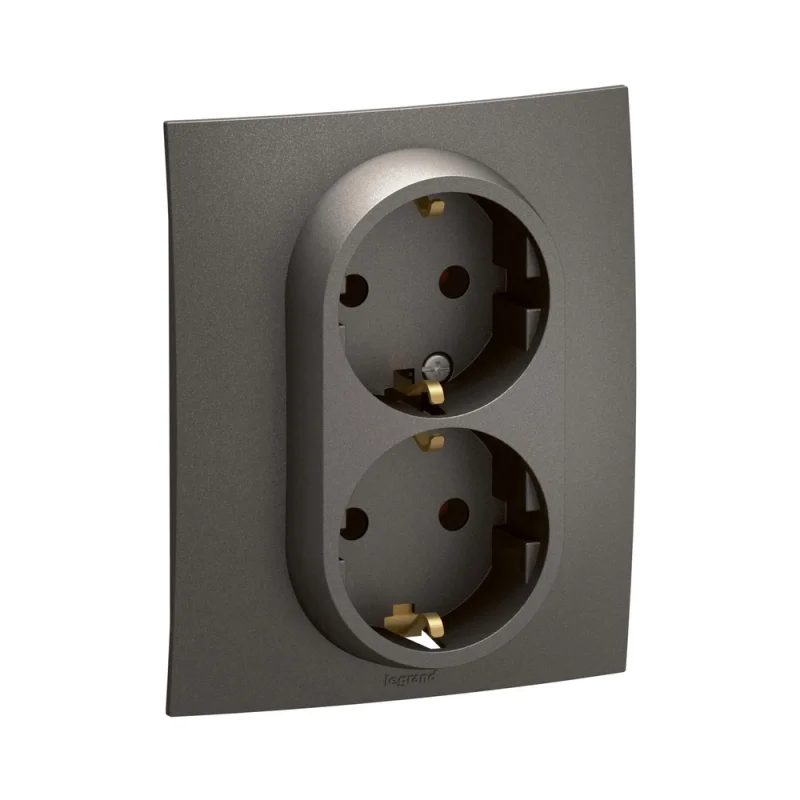 Контакт Шуко двоен 2x 2P+E 16A автоматични клеми с рамка Сив - Legrand Niloe New NP3131MG