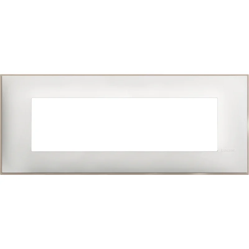 bticino Frame 7M White satin /blister pack/ - bticino Classia R4807WS